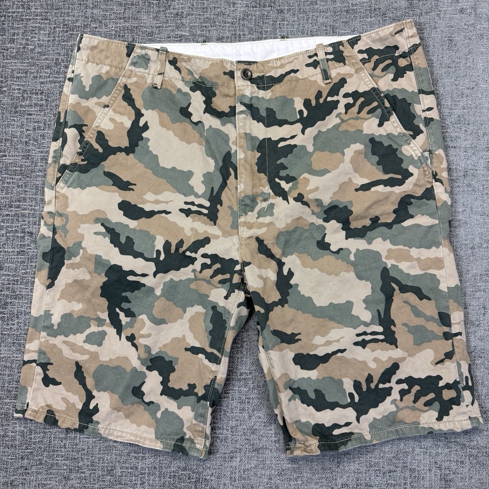 Levi's White Tab Camo Chino Shorts Mens 40 Tan‎ Green Military Skater
